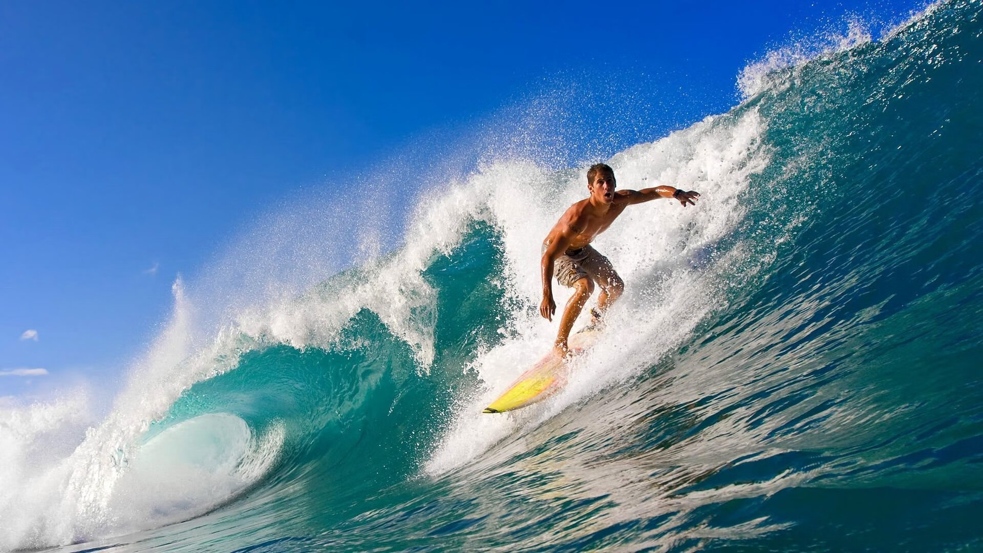 法国名将拉维勒涅刷新撑杆跳赛季最佳 巴黎奥运会备战势头强劲